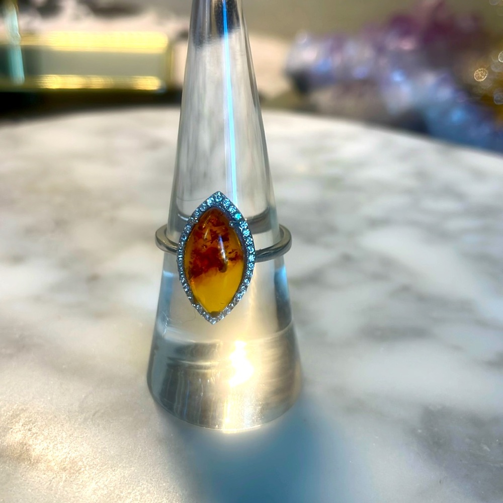 Amber 925 sterling silver ring in size 7